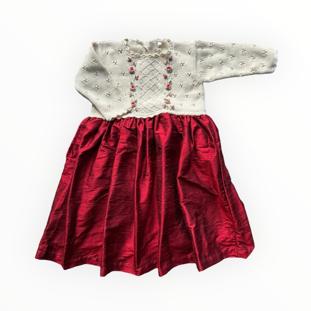 2/3y wild wawa rose Christmas dress embroidered knit with skirted bottom